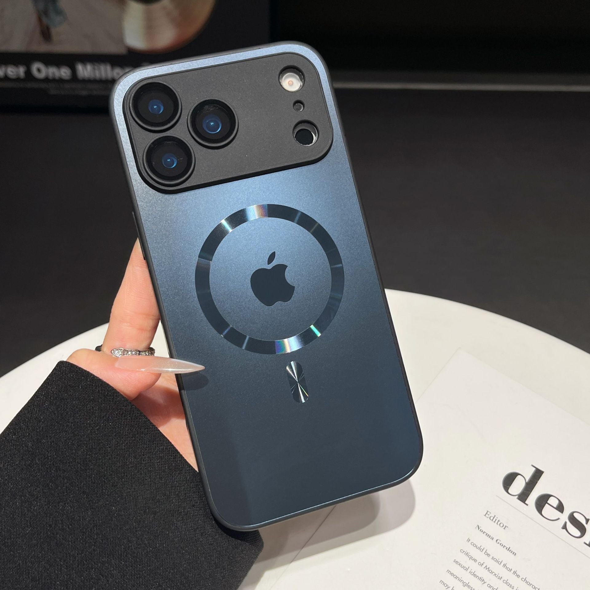 Metallic Magnetic Shield Case