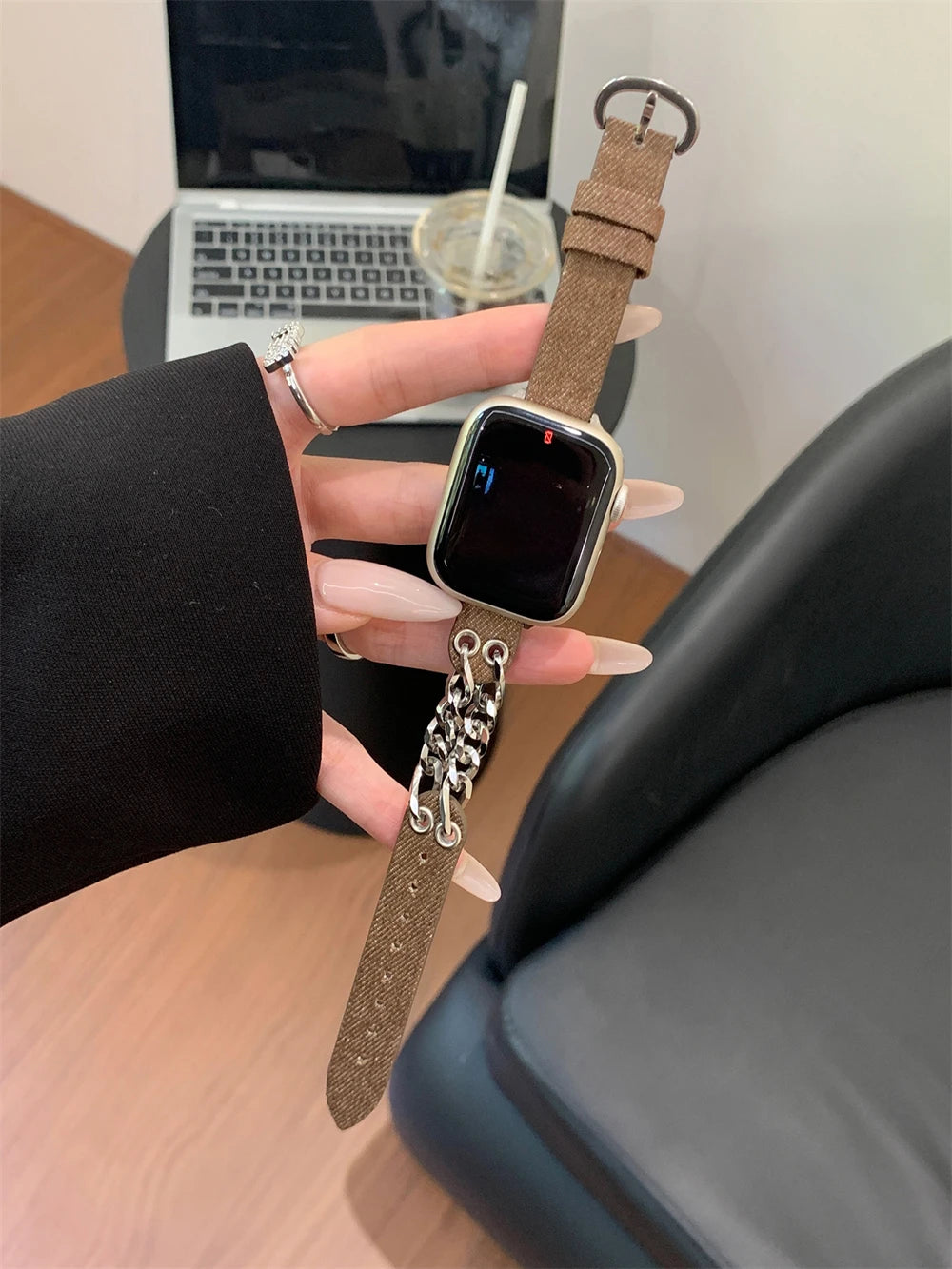 40914205933642|40914206589002|40914206621770