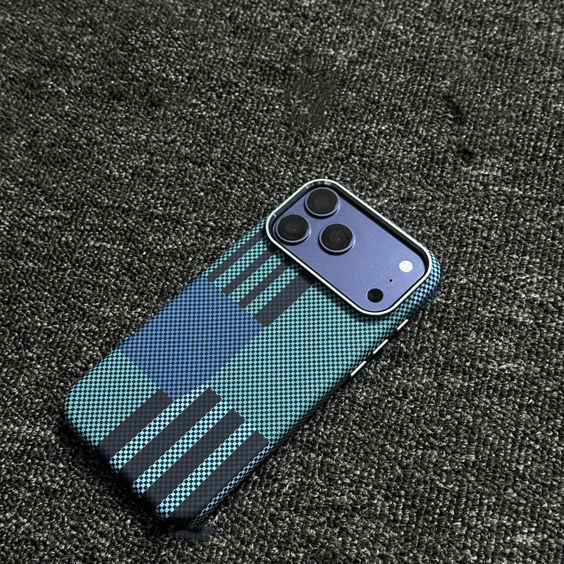 Carbon Pattern Shock-Resistant MagSafe Case - Bella Straps