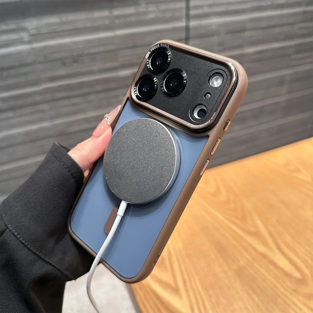 MagClear Armor Transparent MagSafe Case