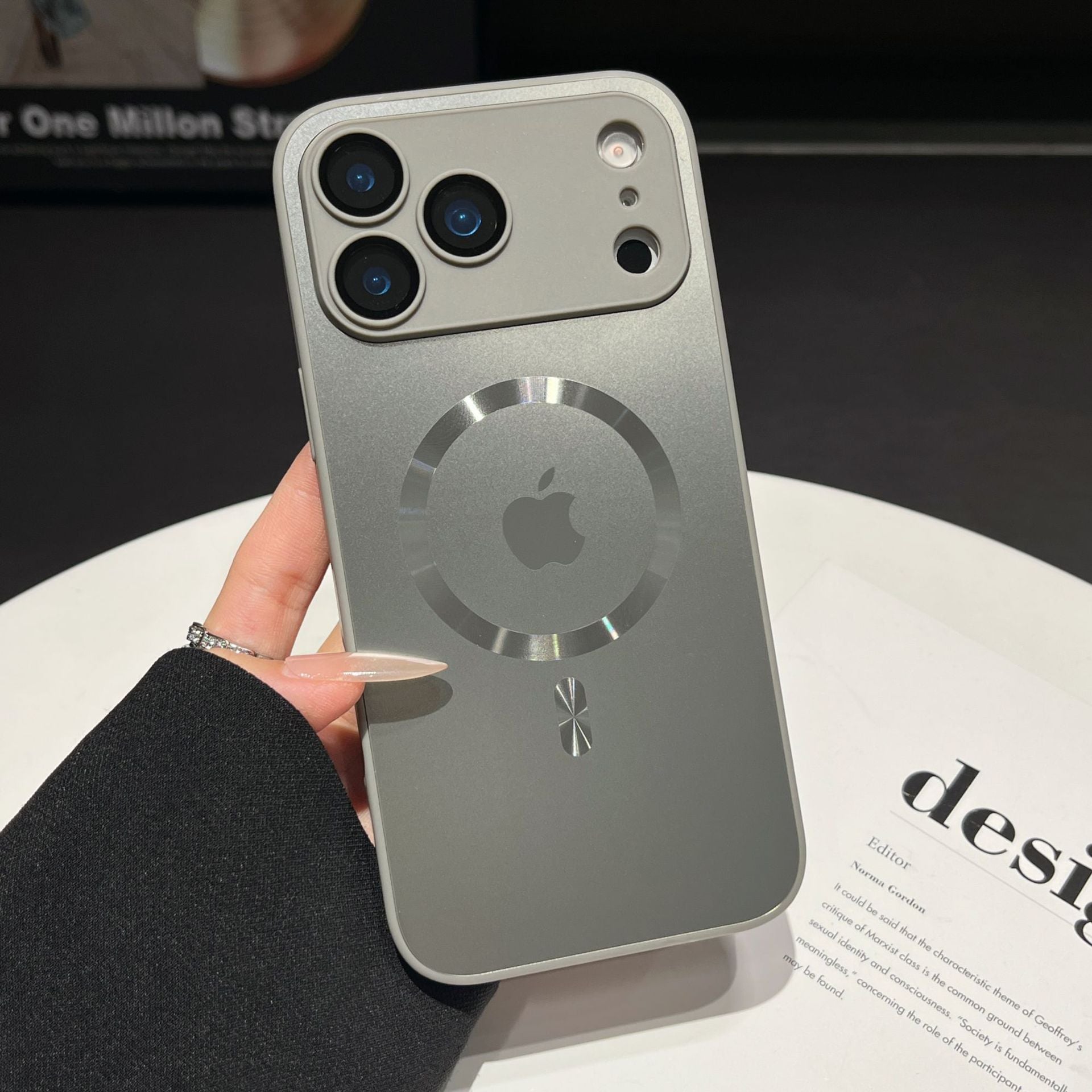 Metallic Magnetic Shield Case