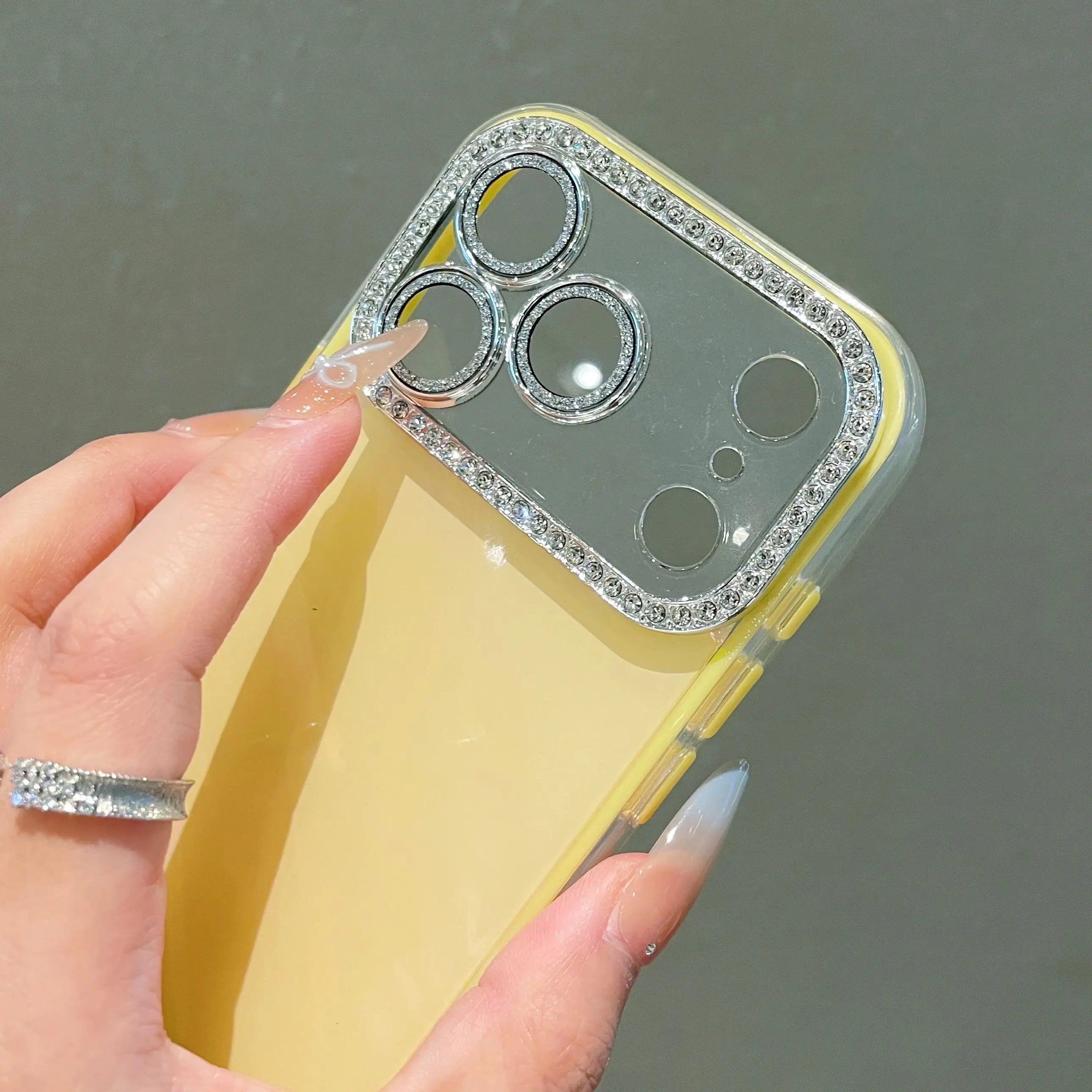 Crystal Luxe Diamond Case