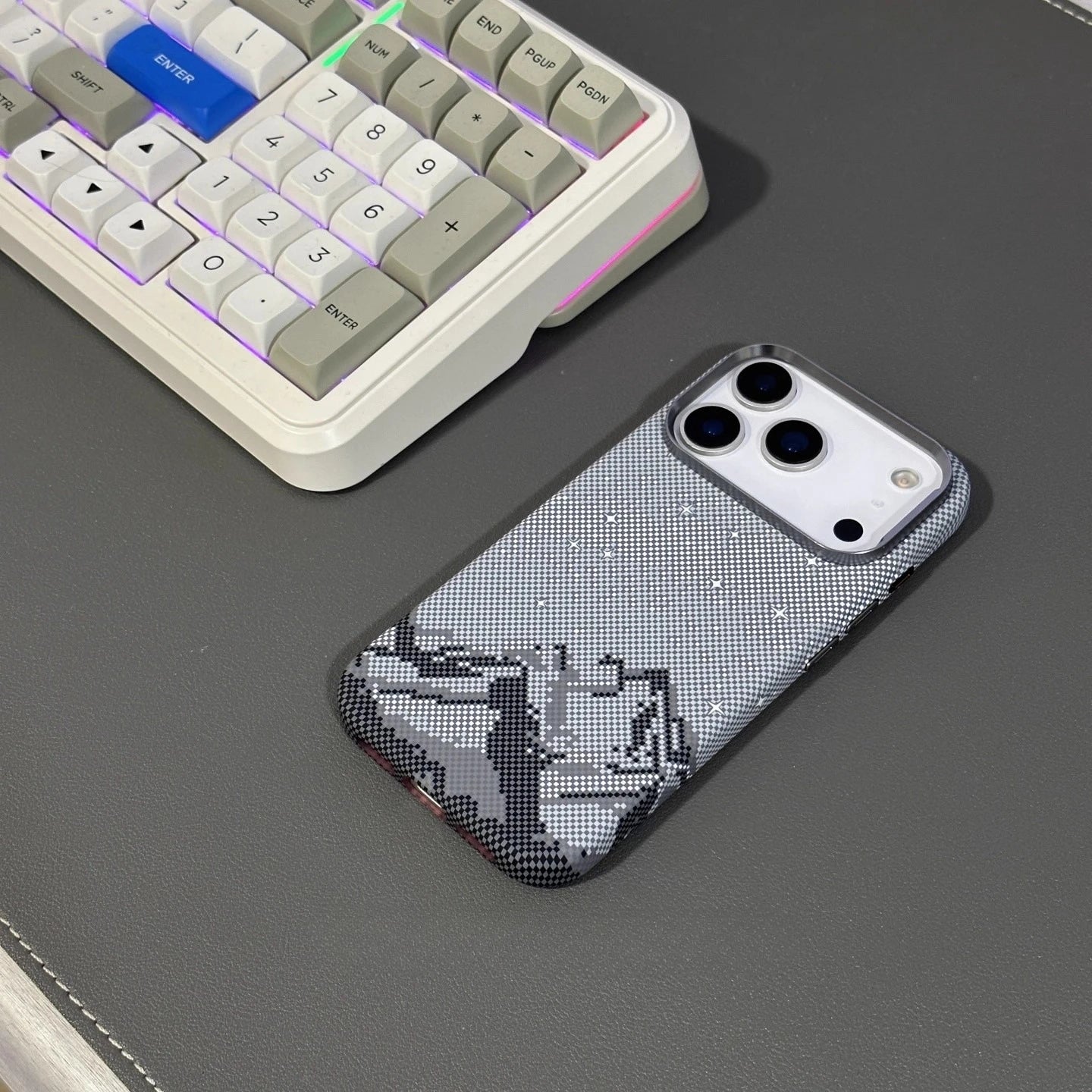 Carbon Weave Mountain Case For iPhone